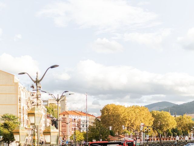 La boda de Oscar y Nerea en Bilbao, Vizcaya 53