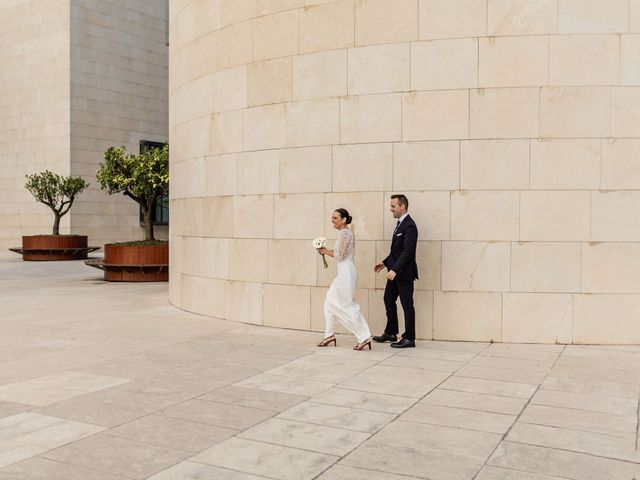 La boda de Oscar y Nerea en Bilbao, Vizcaya 93