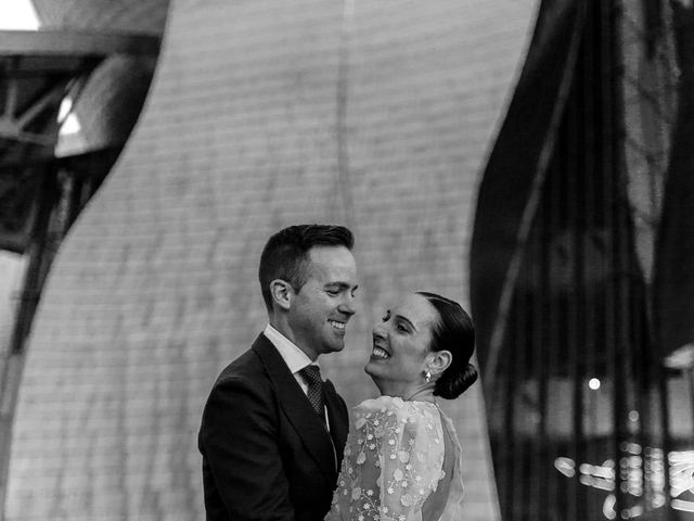 La boda de Oscar y Nerea en Bilbao, Vizcaya 114