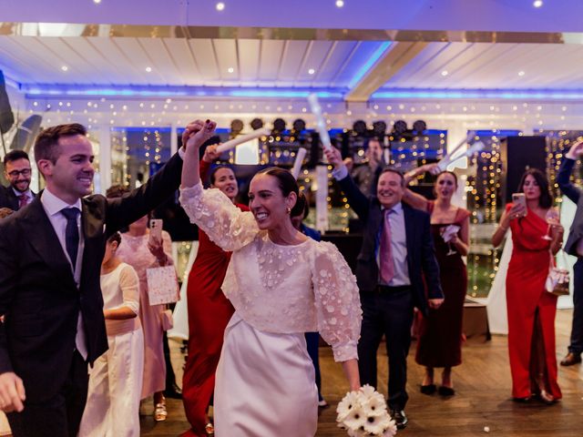 La boda de Oscar y Nerea en Bilbao, Vizcaya 123