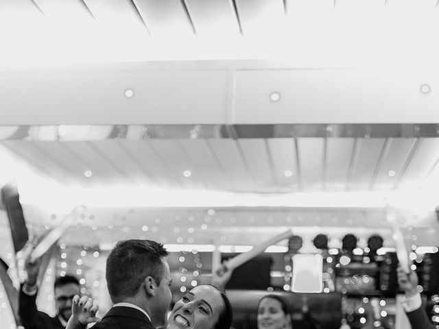 La boda de Oscar y Nerea en Bilbao, Vizcaya 125