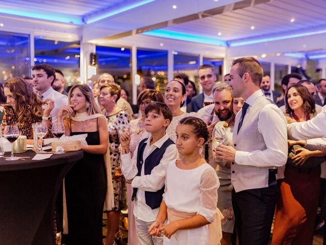 La boda de Oscar y Nerea en Bilbao, Vizcaya 132