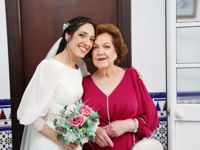 La boda de Mª José y Luis Miguel en Sevilla, Sevilla 11