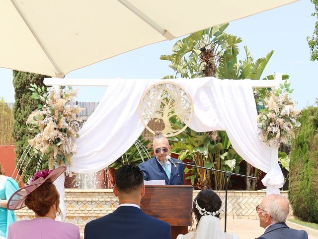 La boda de Mª José y Luis Miguel en Sevilla, Sevilla 17