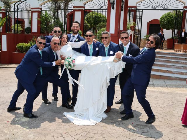 La boda de Mª José y Luis Miguel en Sevilla, Sevilla 26