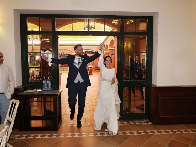 La boda de Mª José y Luis Miguel en Sevilla, Sevilla 32