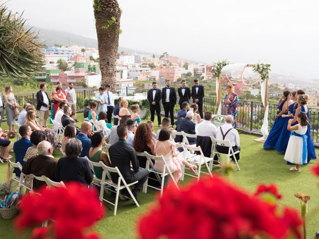 La boda de Josue y Abigail en La Victoria De Acentejo, Santa Cruz de Tenerife 1