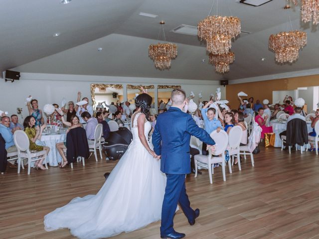 La boda de Benjamin y Paola en Isla Cristina, Huelva 1