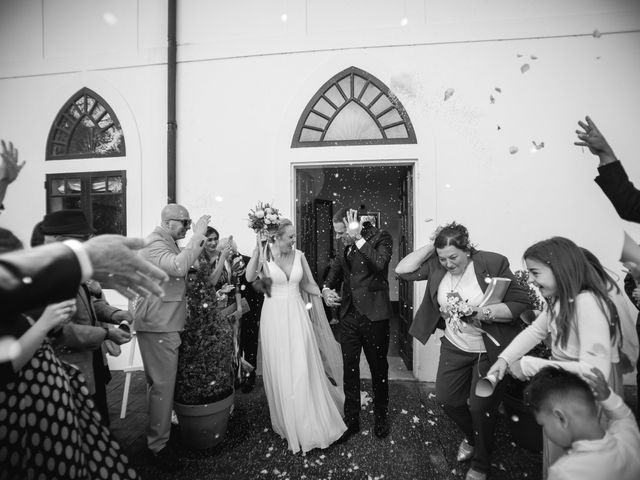 La boda de Elena y Enzo en Cambre, A Coruña 20