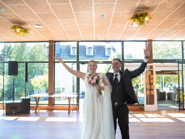 La boda de Elena y Enzo en Cambre, A Coruña 34