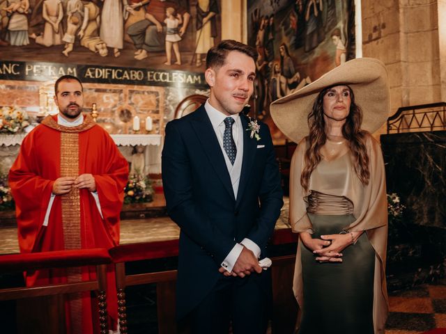 La boda de Mario y Mireia en Pola De Siero, Asturias 24
