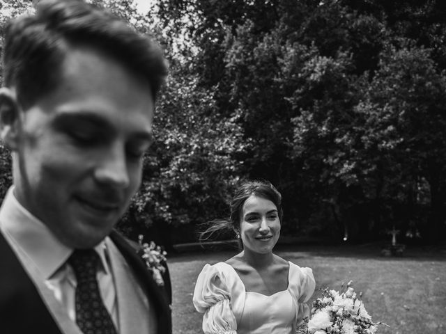 La boda de Mario y Mireia en Pola De Siero, Asturias 42