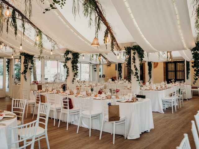 La boda de Mario y Mireia en Pola De Siero, Asturias 51