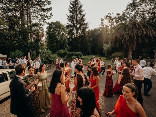 La boda de Mario y Mireia en Pola De Siero, Asturias 81