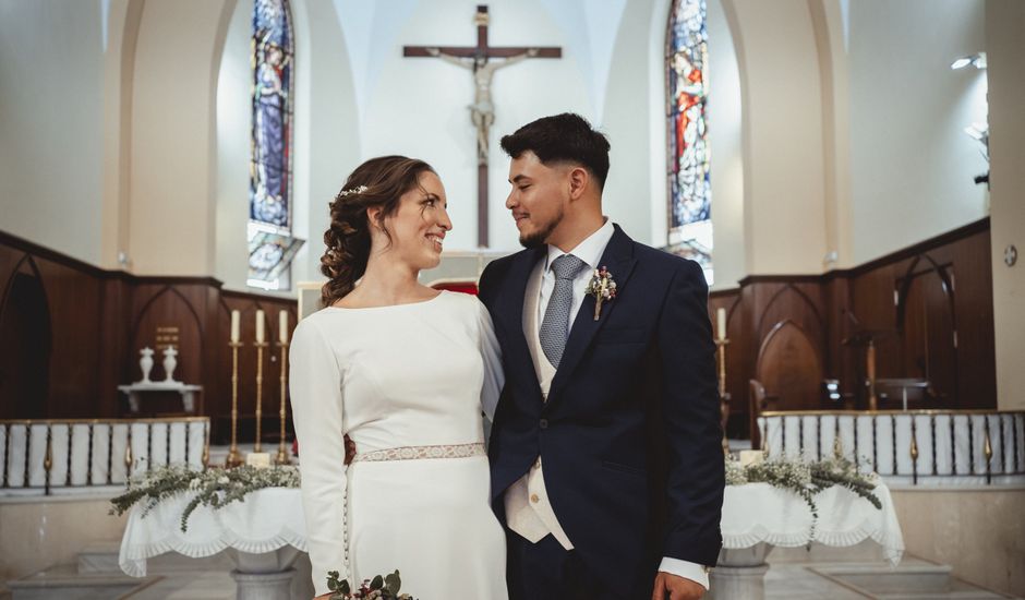 La boda de Luiggi y Clara en Málaga, Málaga