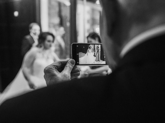 La boda de Rafa y Bego en Oviedo, Asturias 34