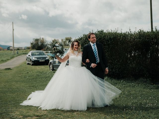 La boda de Rafa y Bego en Oviedo, Asturias 45