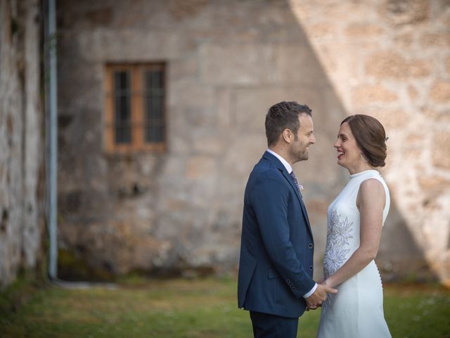 La boda de Eugenio y Lia en Ares (Pontedeume), A Coruña 13