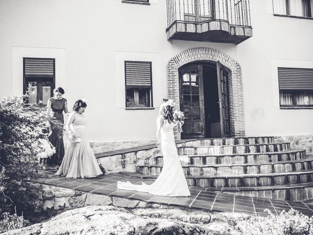 La boda de Adrián y Lucía en Arenas De San Pedro, Ávila 28