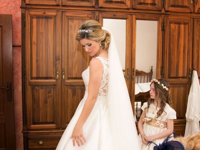 La boda de José y Estefanía en L&apos; Alcúdia, Valencia 24