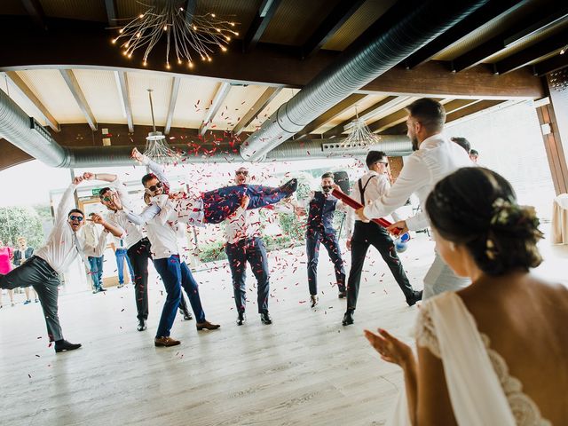 La boda de Miguel y Maria en Oleiros, A Coruña 53