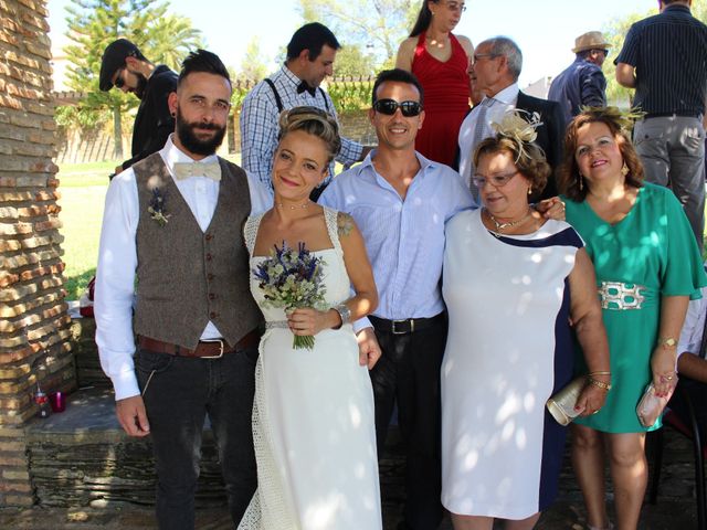 La boda de David y Gadea en Valverde Del Camino, Huelva 36