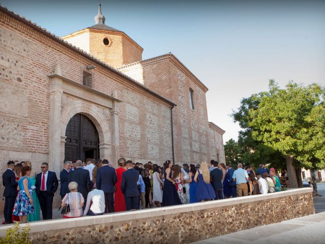 La boda de Javier y Ines en Alalpardo, Madrid 33