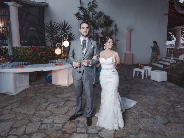 La boda de Alex y Gaby en Santa Cruz De Tenerife, Santa Cruz de Tenerife 46