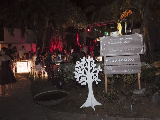 La boda de Alex y Gaby en Santa Cruz De Tenerife, Santa Cruz de Tenerife 49