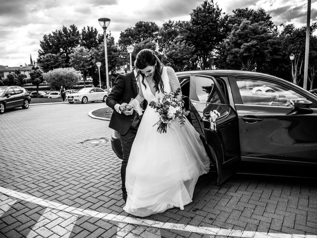 La boda de Raúl y Lara en Olmedo, Valladolid 10