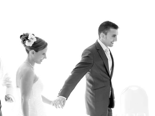 La boda de Martín y Irene en Oleiros, A Coruña 18