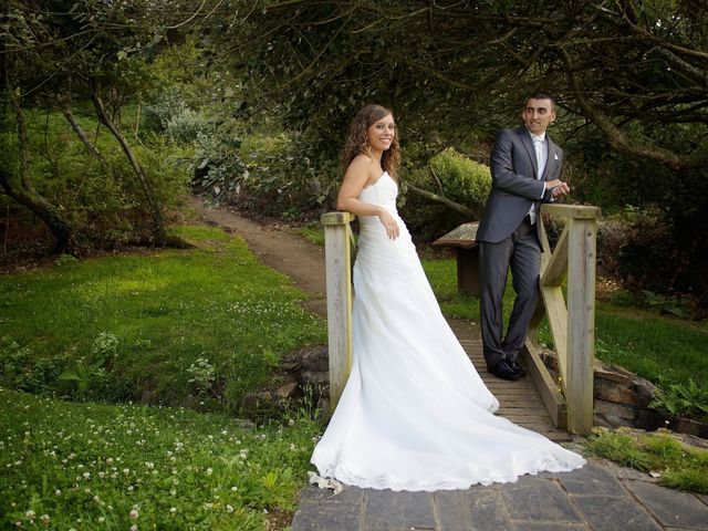 La boda de Martín y Irene en Oleiros, A Coruña 26