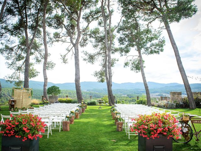 La boda de Albert y Alexandra en Sant Marti De Tous, Barcelona 16