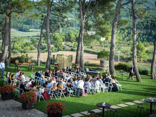 La boda de Albert y Alexandra en Sant Marti De Tous, Barcelona 34