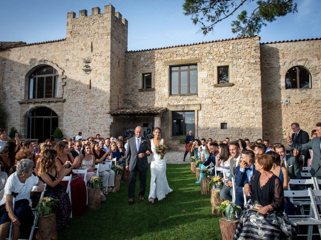 La boda de Albert y Alexandra en Sant Marti De Tous, Barcelona 35