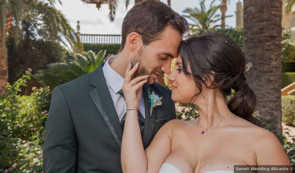 La boda de Laura y Santiago en Valencia, Valencia