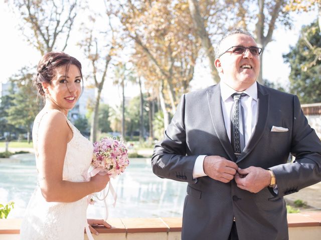 La boda de Tania y Yassin en Sant Feliu De Llobregat, Barcelona 17