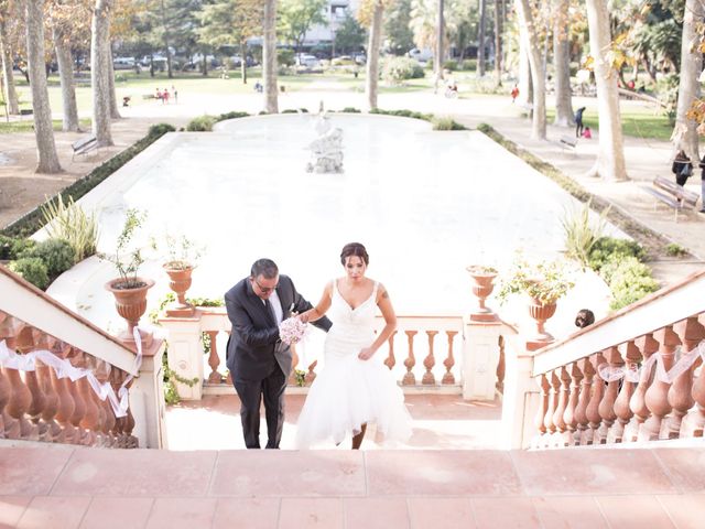 La boda de Tania y Yassin en Sant Feliu De Llobregat, Barcelona 18