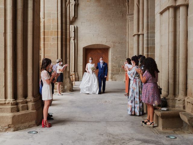 La boda de Javier y Erika en Viana, Navarra 2