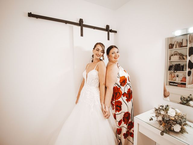 La boda de Jose y Maryluz en Almería, Almería 51
