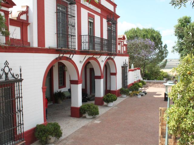 La boda de Marina y Bernardo en Jerez De La Frontera, Cádiz 3