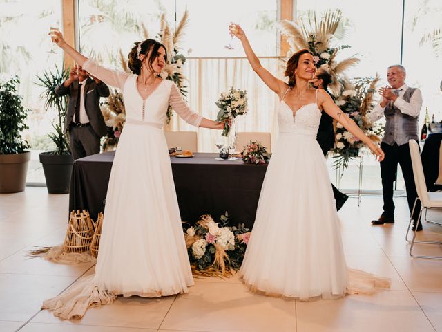 La boda de Meritxell y Laura en Alcanar, Tarragona 59