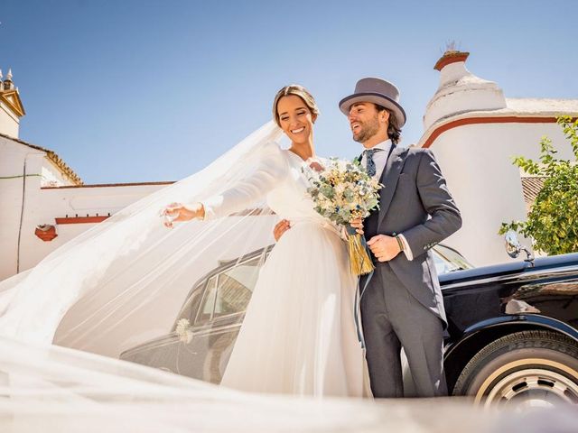 La boda de Laura y Joaquin en Sevilla, Sevilla 1