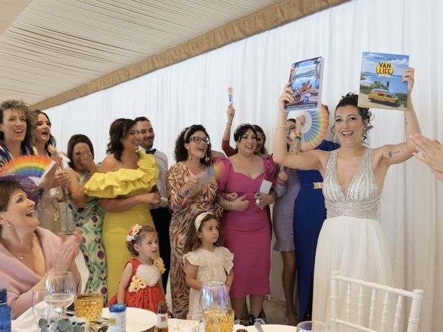 La boda de Mireya y Cristina en Chella, Valencia 32