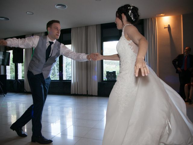 La boda de Daniel y Laura  en Monistrol De Montserrat, Barcelona 37