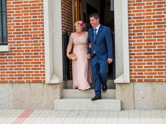 La boda de Carlos y Lorena en Pozal De Gallinas, Valladolid 11