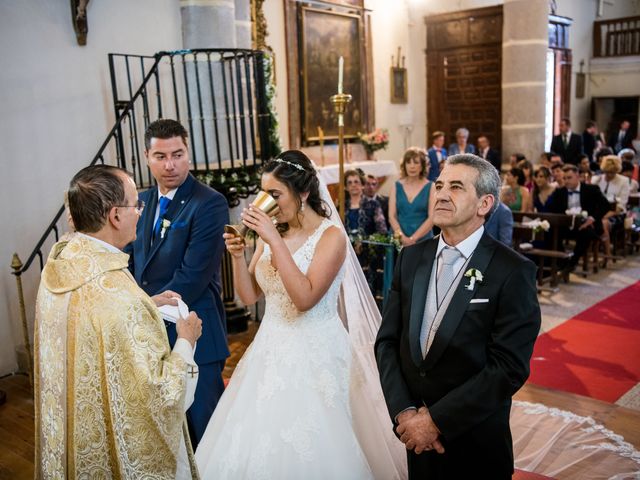 La boda de Carlos y Lorena en Pozal De Gallinas, Valladolid 18