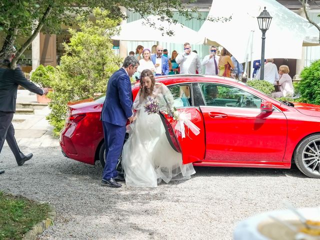 La boda de Isaac y Mirian en Gijón, Asturias 5