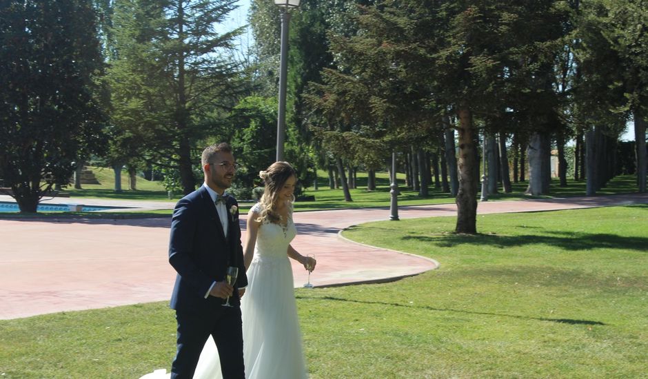 La boda de Josep y Anna en Bellvis, Lleida