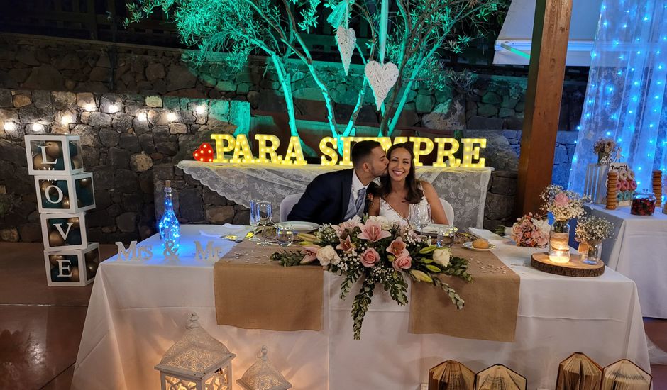La boda de Israel y Susi  en Telde, Las Palmas